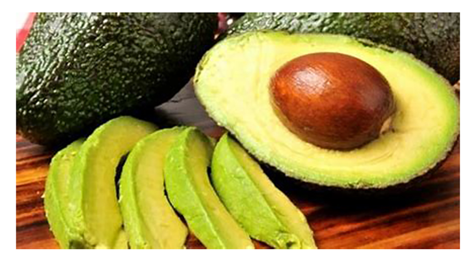 Madurar un aguacate es posible con viejo truco de la abuela, que se ha hecho viral en redes sociales