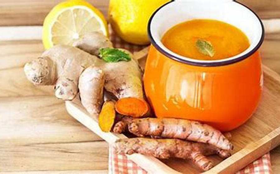  Agregar ingredientes naturales como el ajo, el jengibre, el romero y la cúrcuma a las comida puede traer beneficios para la salud, según especialista que explica como incorporarlos a la rutina diaria