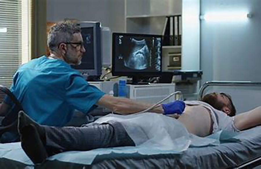 Oncólogos de todo el mundo se encuentran alarmados por el aumento del cáncer de colon entre jóvenes que llevan una buena alimentación y que practican deporte 