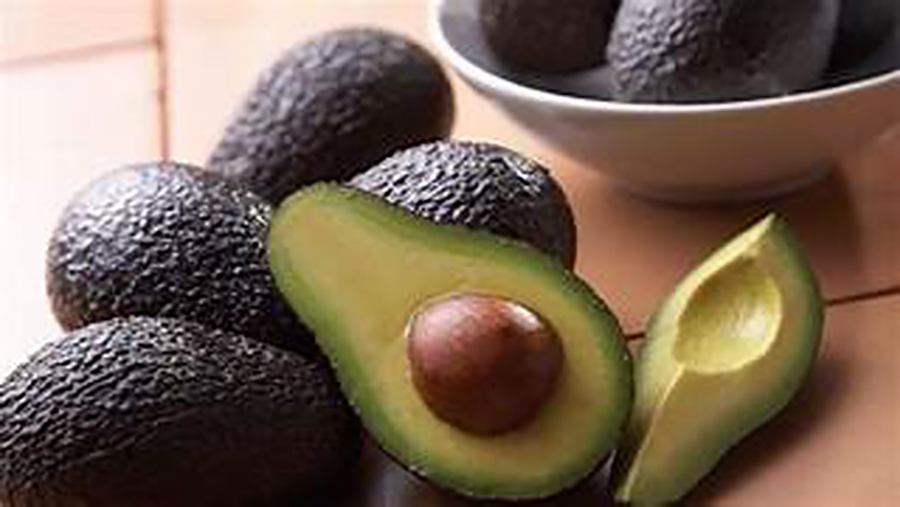  Evita que el aguacate oxide al guardarlo en la nevera estos sencillos trucos