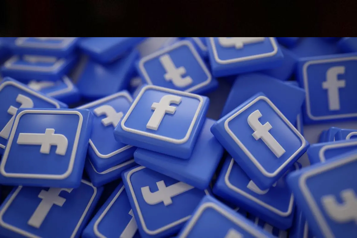 Facebook e Instagram, Unión Europea, publicidad conductual, Red Latina