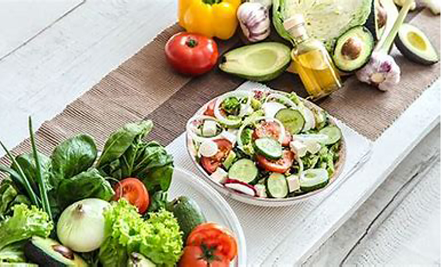 El café es una de las bebidas más populares, sin embargo, una nutricionista explica lo que ocurre cuando de combina con otros alimentos