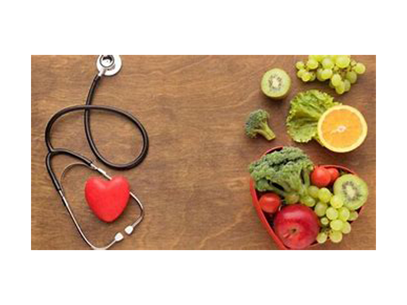   Hay alimentos que actúan como detonantes silenciosos de la hipertensión arterial, según explica un especialista que detalla como este padecimiento afecta los órganos del cuerpo