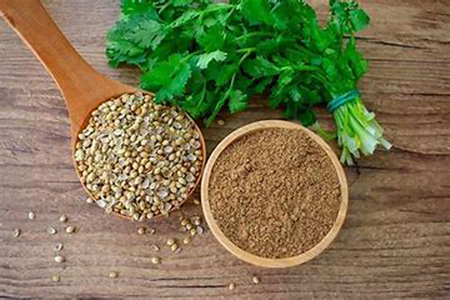 Las hierbas aromáticas están llenas compuestos que ayudan al organismo, como el cilantro, que tiene propiedades de desintoxicas las células del cuerpo