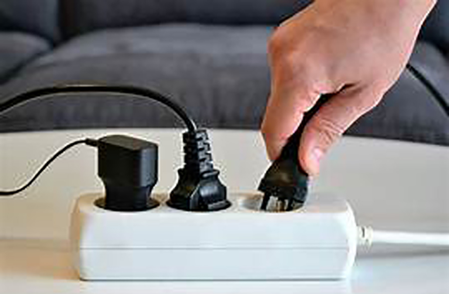 A pesar de lo útiles que pueden llegar a ser, los multicontactos no son adecuados para todos los aparatos o utensilios electrónicos de casa.