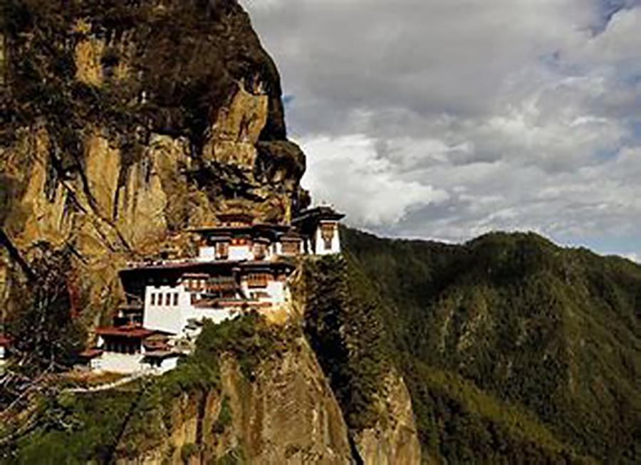 El estilo de vida de Bután ha llevado a la nación permanecer alejada de influencias externas 