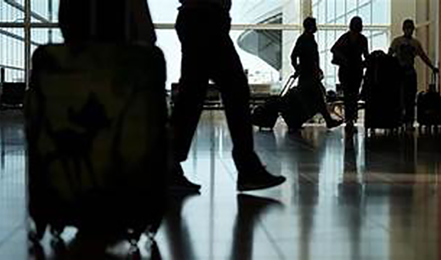  Semana de Acción de Gracias: aeropuertos y carreteras abarrotados, huelgas laborales y consejos clave para evitar contratiempos